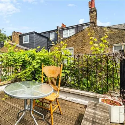 Image 5 - Mirabel Road, London, SW6 7EH, United Kingdom - Townhouse for sale