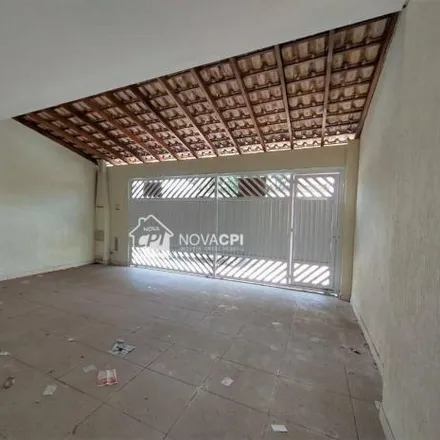 Buy this 3 bed house on Centro de Estudos da Doutrina Espírita Chico Xavier in Rua José Carlos de Oliveira 43, Boqueirão