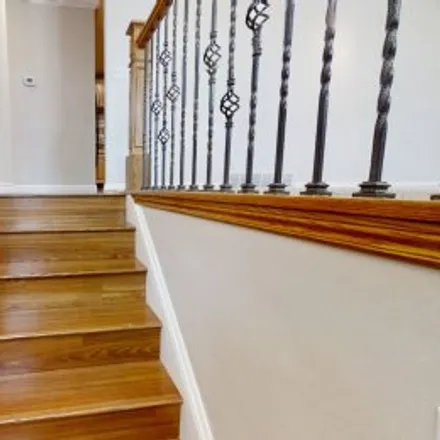 Buy this 6 bed apartment on 3814 West Fairmount Circle