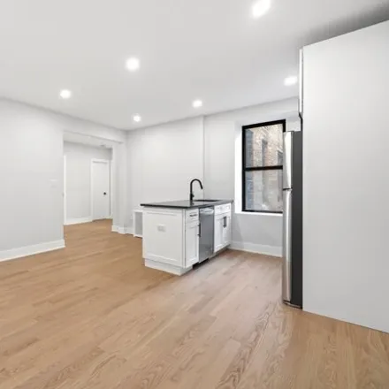 Buy this 2 bed condo on 105 Bennett Avenue in New York, NY 10033