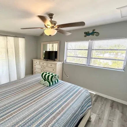 Rent this 1 bed condo on Fort Myers Beach in FL, 33931