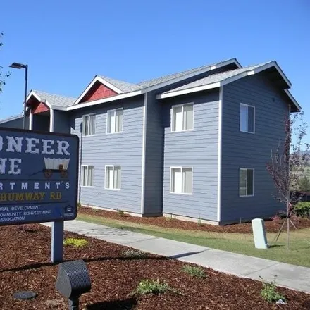 Rent this 2 bed apartment on 816 Shumway Road in Omak, WA 98841