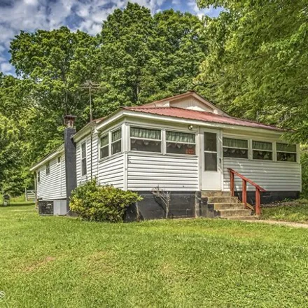 Buy this 3 bed house on Griffith Branch Road in Monroe County, TN 39385