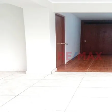 Image 9 - Avenida Canto Rey, San Juan de Lurigancho, Lima Metropolitan Area 15423, Peru - Apartment for sale