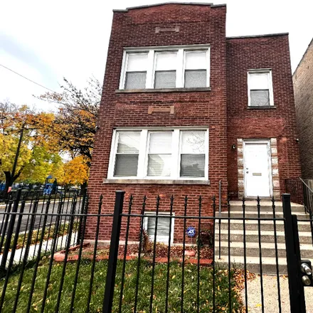 Rent this 3 bed apartment on 7258 S East End Ave