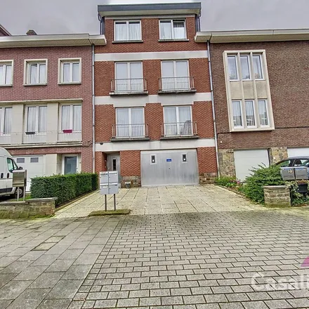 Rent this 2 bed apartment on Avenue de la Béatitude - Gelukzaligheidslaan 21 in 1140 Evere, Belgium