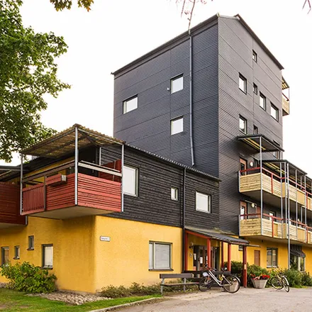 Rent this 2 bed apartment on Seegatan 8 in 811 33 Sandviken, Sweden