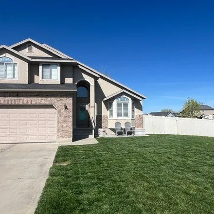 Buy this 5 bed house on 1118 West 2400 North in Clinton, UT 84015