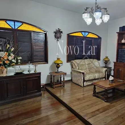 Buy this 4 bed house on Rua Francisco Vilela de Andrade Neto in Centro, Barra Mansa - RJ