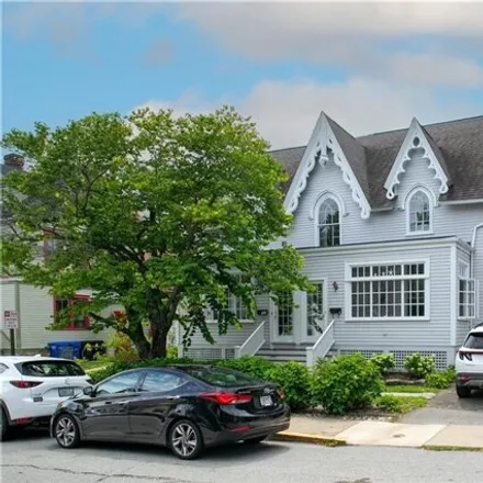Rent this 1 bed house on 6 Summer Street in Newport, RI 02840