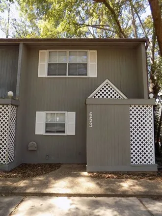 Rent this 2 bed townhouse on 653 Plymouth Court in Tallahassee, FL 32301