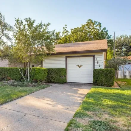 Image 2 - 1814 Cunningham Street, Irving, TX 75062, USA - House for sale