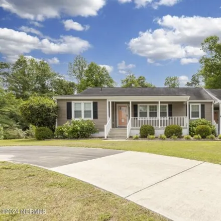 Buy this 3 bed house on 1620 Piney Green Road in Walnut Creek, Onslow County