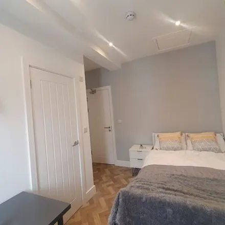 Rent this 5 bed apartment on Redshaw Street in Derby, DE1 3SG