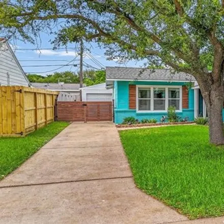 Buy this 3 bed house on 537 Ferry Road in Galveston, TX 77550