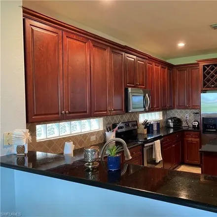 Image 2 - Valencia Golf & Country Club, Approach Boulevard, Collier County, FL 34120, USA - House for rent