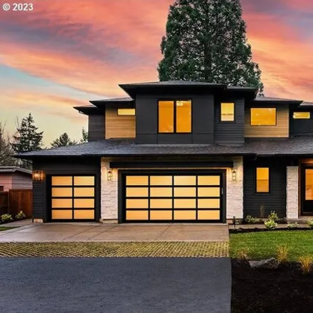 Buy this 5 bed house on 2121 Wembley Park Road in Lake Oswego, OR 97034