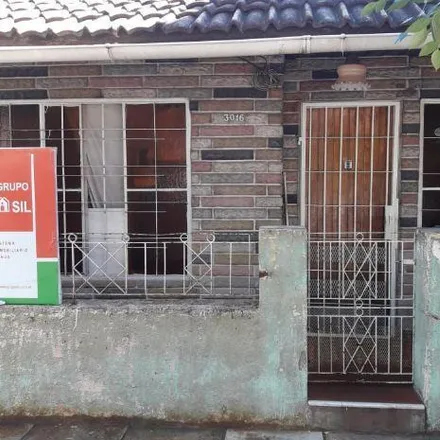 Buy this 5 bed house on Doctor Alfredo Palacios 3010 in 1822 Partido de Lanús, Argentina