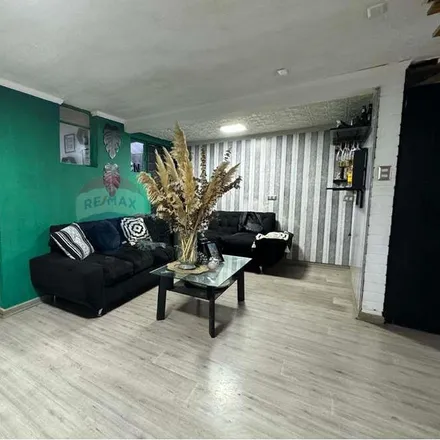 Buy this 4 bed house on Avenida Pablo Neruda 3081 in 847 0572 Cerrillos, Chile