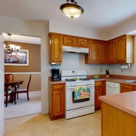 Buy this 4 bed apartment on 6525 Pheasant Ridge Road in Pheasant Hill, Huber Heights