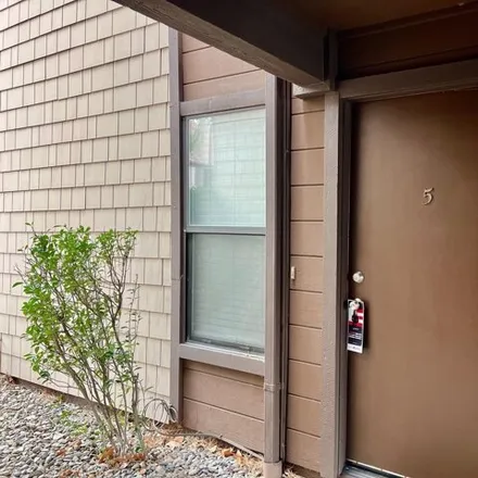 Buy this 1 bed condo on 7-Eleven in East Peckham Lane, Reno