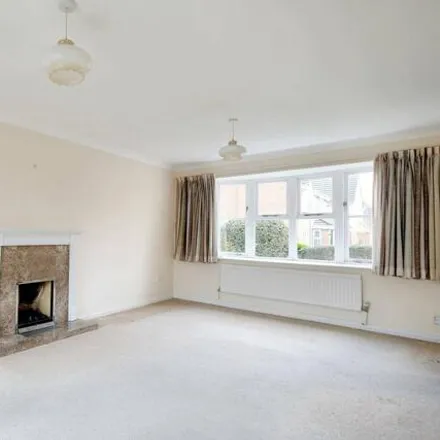 Image 2 - Little Nell, Chelmsford, CM1 4YL, United Kingdom - House for sale