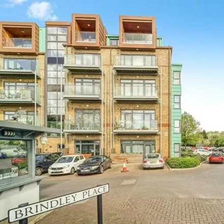 Rent this 1 bed apartment on Waterside in Packetboat Lane, London