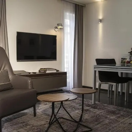 Rent this 1 bed apartment on Siegburger Straße 25 in 50679 Cologne, Germany