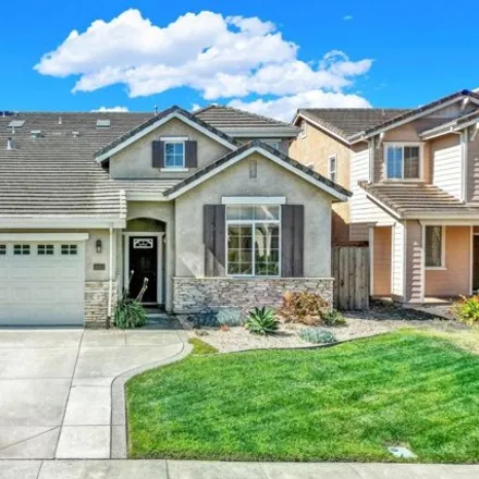 Buy this 4 bed house on 4321 Spring Creek Ct in Fairfield, California