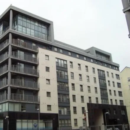 Rent this 2 bed apartment on Kingston Quay in Morrison Street, Glasgow