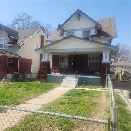 Buy this 2 bed house on 3285 East 37th Street in Kansas City, MO 64128