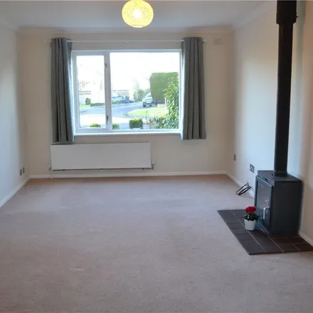 Rent this 3 bed apartment on Greenways in Woolton Hill, RG20 9TD
