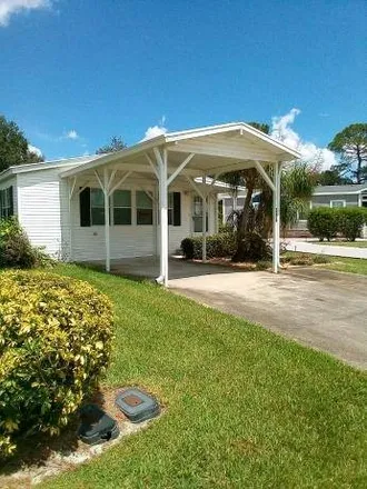 Buy this 2 bed house on 516 Sunbird Square in Highlands County, FL 33872