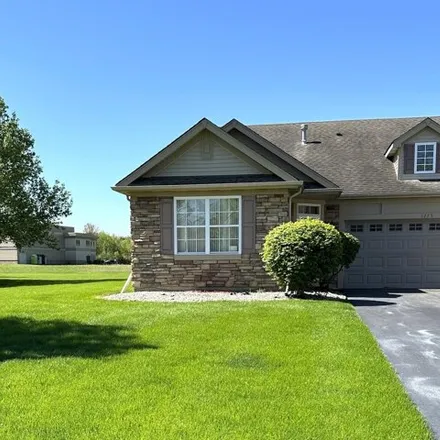 Buy this 2 bed house on 1263 Ridge Field Run in Schererville, IN 46375