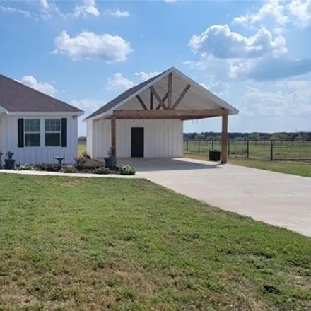 Buy this 3 bed house on 7903 County Road 4076 in Kaufman County, TX 75158