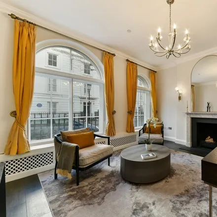 Rent this 4 bed house on Museum Dental Suites in 70 Great Russell Street, London