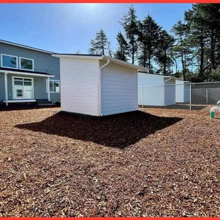 Image 8 - 605 Sunset Avenue, Ocean Shores, Grays Harbor County, WA 98569, USA - House for sale