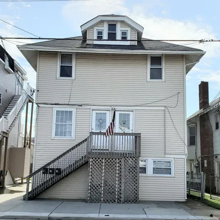 Image 1 - 138 Rosborough Avenue, Ventnor City, NJ 08406, USA - Apartment for rent