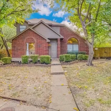 Rent this 3 bed house on 2140 Meadow Way Court in Dallas, TX 75228