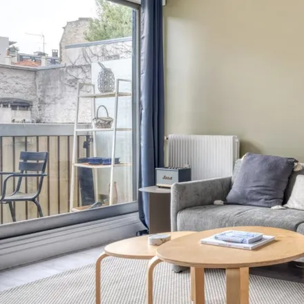 Image 3 - 20 Villa Molitor, 75016 Paris, France - Apartment for rent