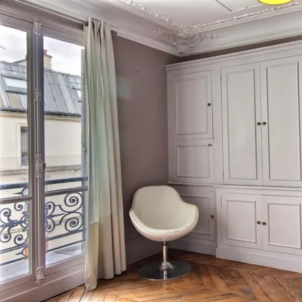 Image 3 - 20 Rue Saint-Lazare, 75009 Paris, France - Apartment for rent