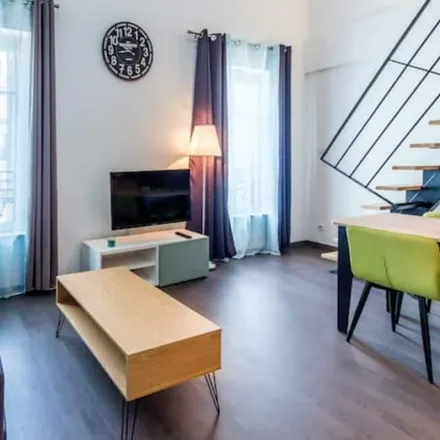 Image 6 - Marseille, Bouches-du-Rhône, France - Apartment for rent