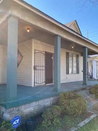 Rent this studio house on 2402 East 14th Street in Ridgedale, Chattanooga