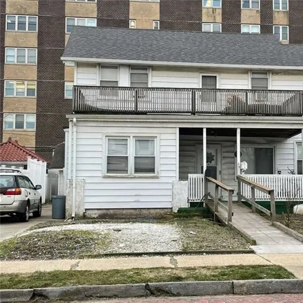 Buy this 5 bed house on 622 West Penn Street in City of Long Beach, NY 11561