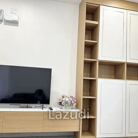 Rent this 1 bed apartment on Public Health Center 23 Si Phraya in 383/4, Si Phraya Road