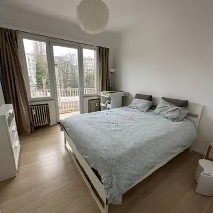 Rent this 4 bed apartment on Avenue Paul Deschanel - Paul Deschanellaan 264 in 1030 Schaerbeek - Schaarbeek, Belgium