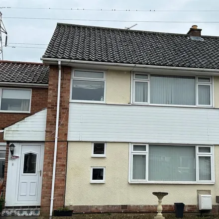 Rent this 4 bed duplex on Bramley Garth in Heworth Without, YO31 0NG