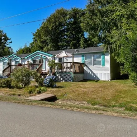 Buy this studio apartment on 99 Holly Lane in Moclips, Grays Harbor County