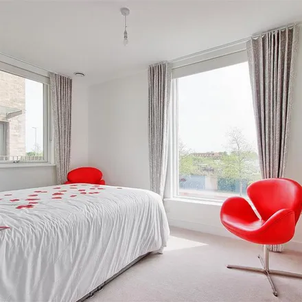 Rent this 1 bed apartment on 55 Eddington Avenue in Cambridge, CB3 1SE