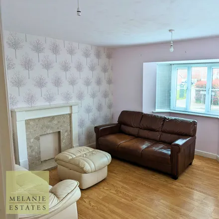 Image 3 - Horsley Drive, Gorleston-on-Sea, NR31 7RD, United Kingdom - House for rent